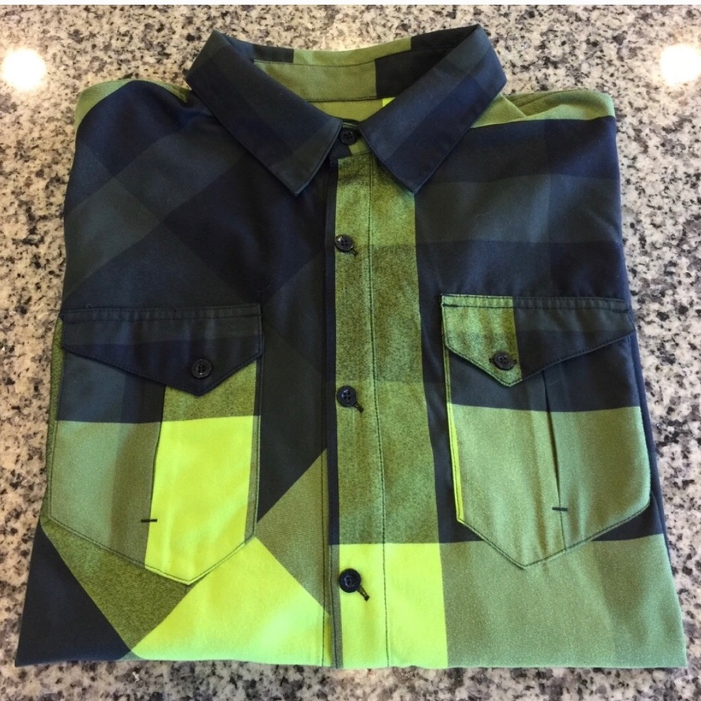 BRAND NEW men’s Under armour cold gear long sleeve snowboarding skiing snowboard